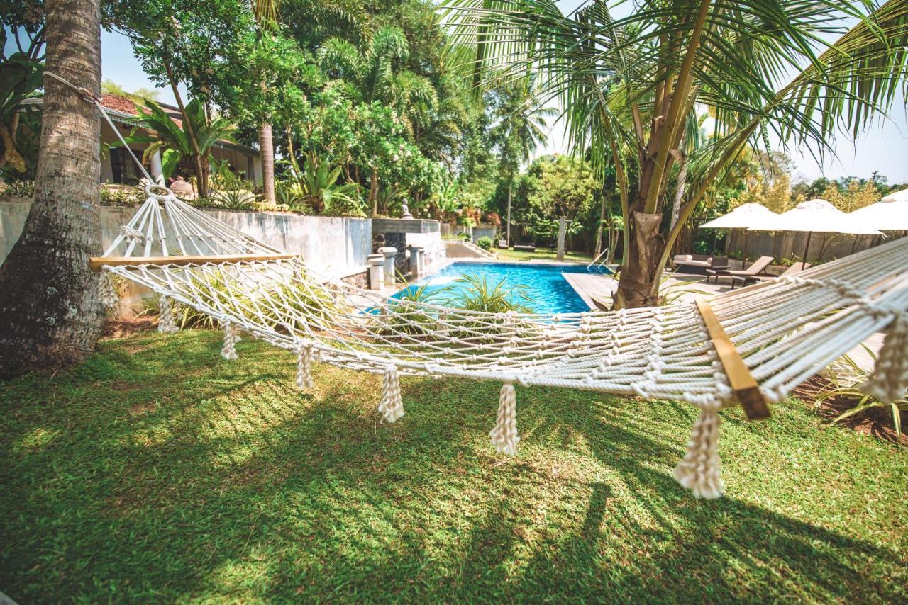Tropical House - Jungleside Villa Hikkaduwa Ngoại thất bức ảnh