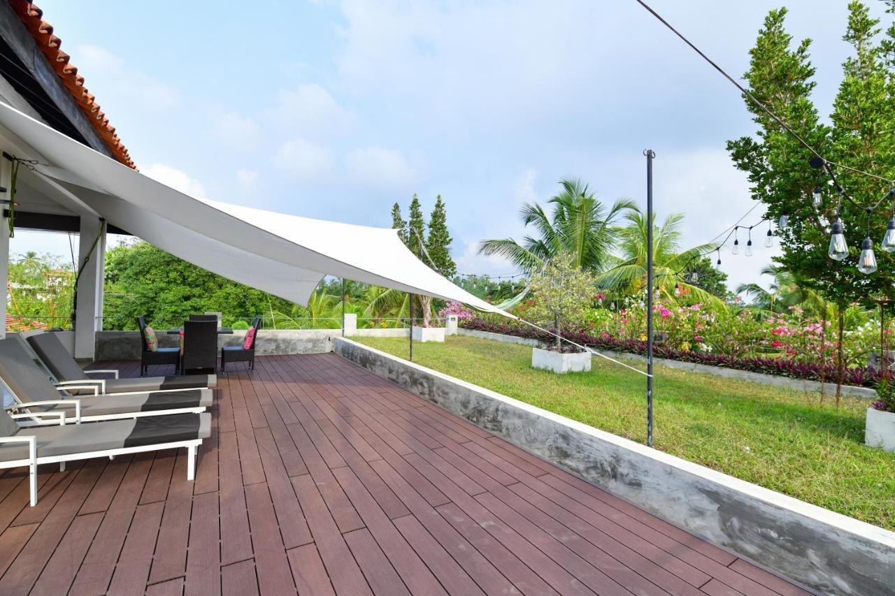 Tropical House - Jungleside Villa Hikkaduwa Ngoại thất bức ảnh
