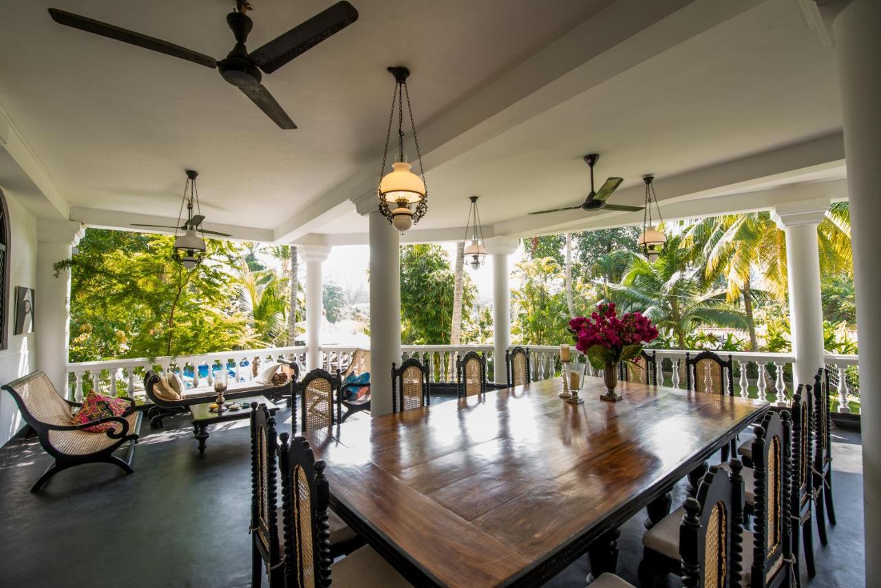 Tropical House - Jungleside Villa Hikkaduwa Ngoại thất bức ảnh