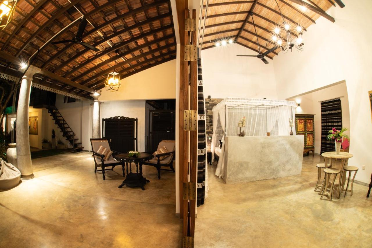 Tropical House - Jungleside Villa Hikkaduwa Ngoại thất bức ảnh