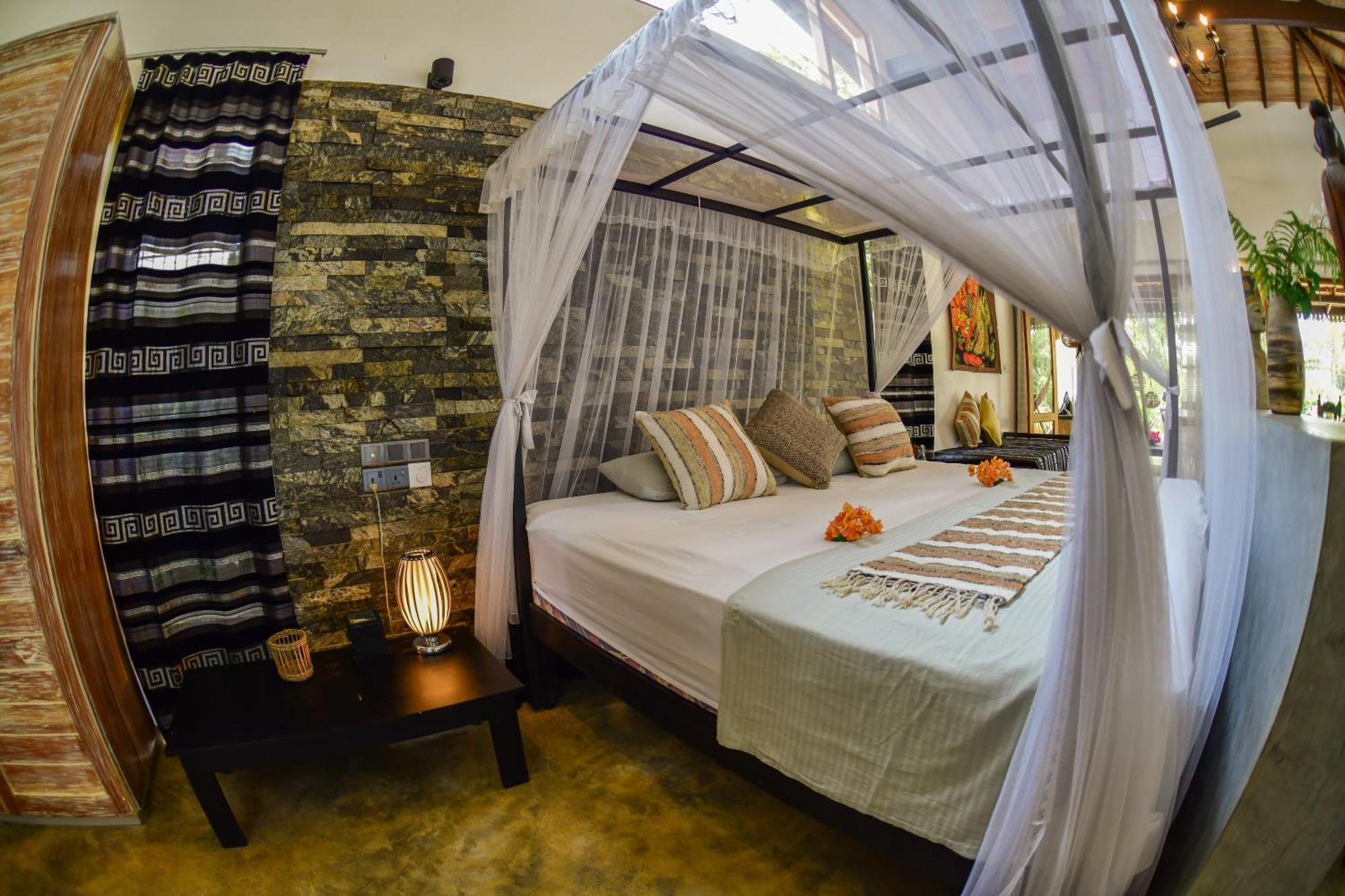 Tropical House - Jungleside Villa Hikkaduwa Phòng bức ảnh